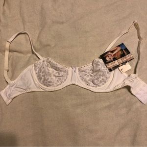 Vintage Vie by Voguebra white lace bra size 32B NWT